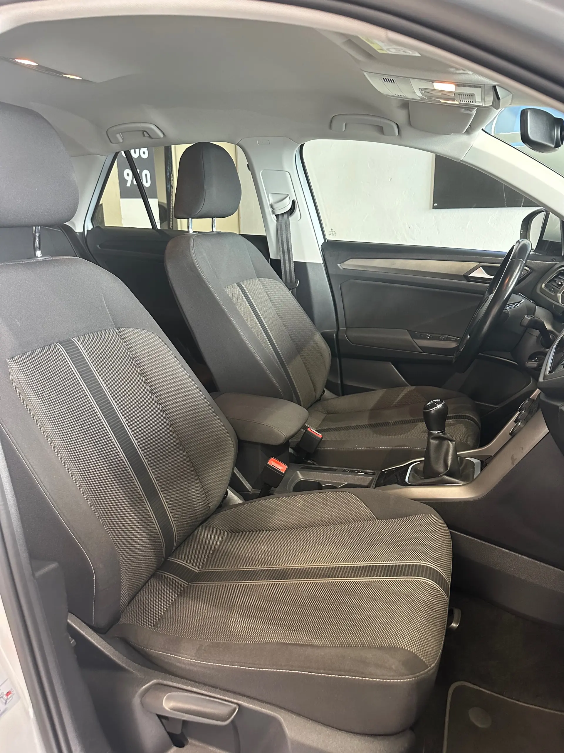 Volkswagen T-Roc 1.0 TSI Style 15