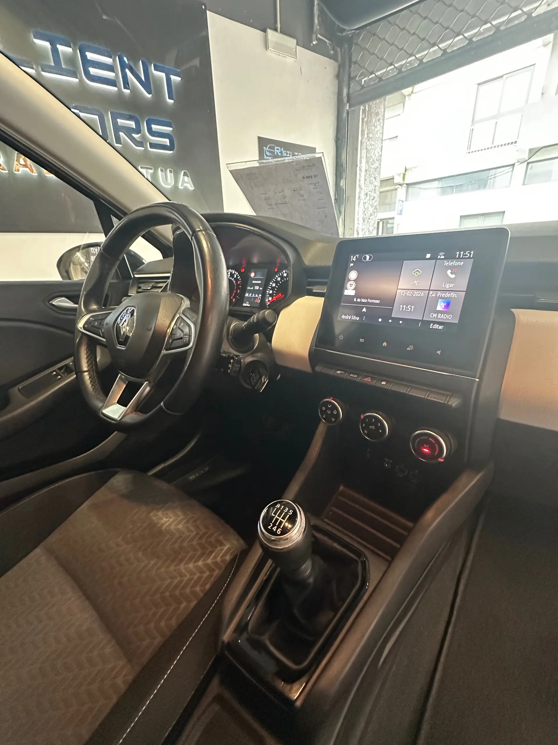 Renault Clio 1.0 TCe Limited Bi-Fuel 20