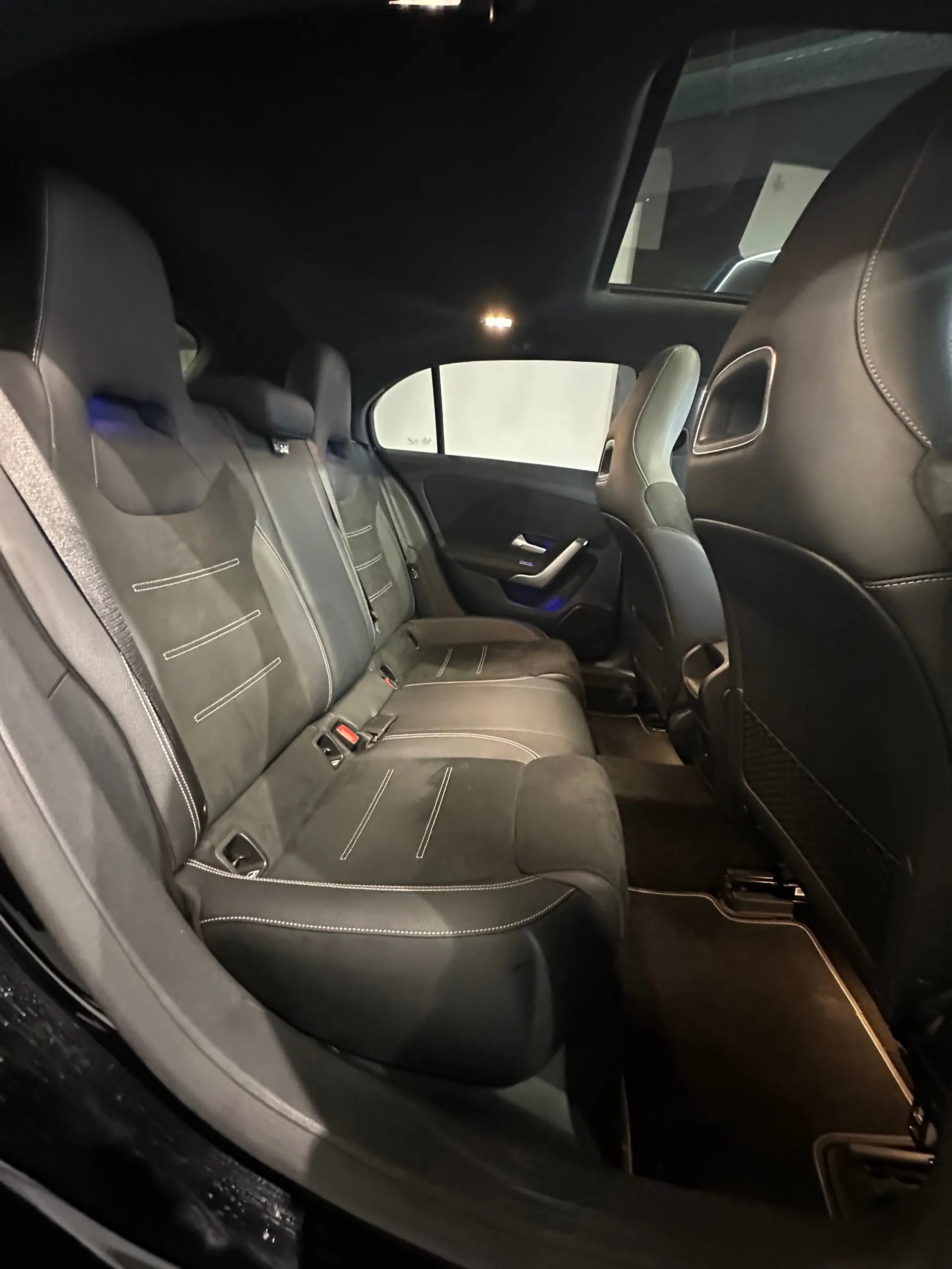 Mercedes-Benz A 250 e 8G-DCT Edition AMG Line 21