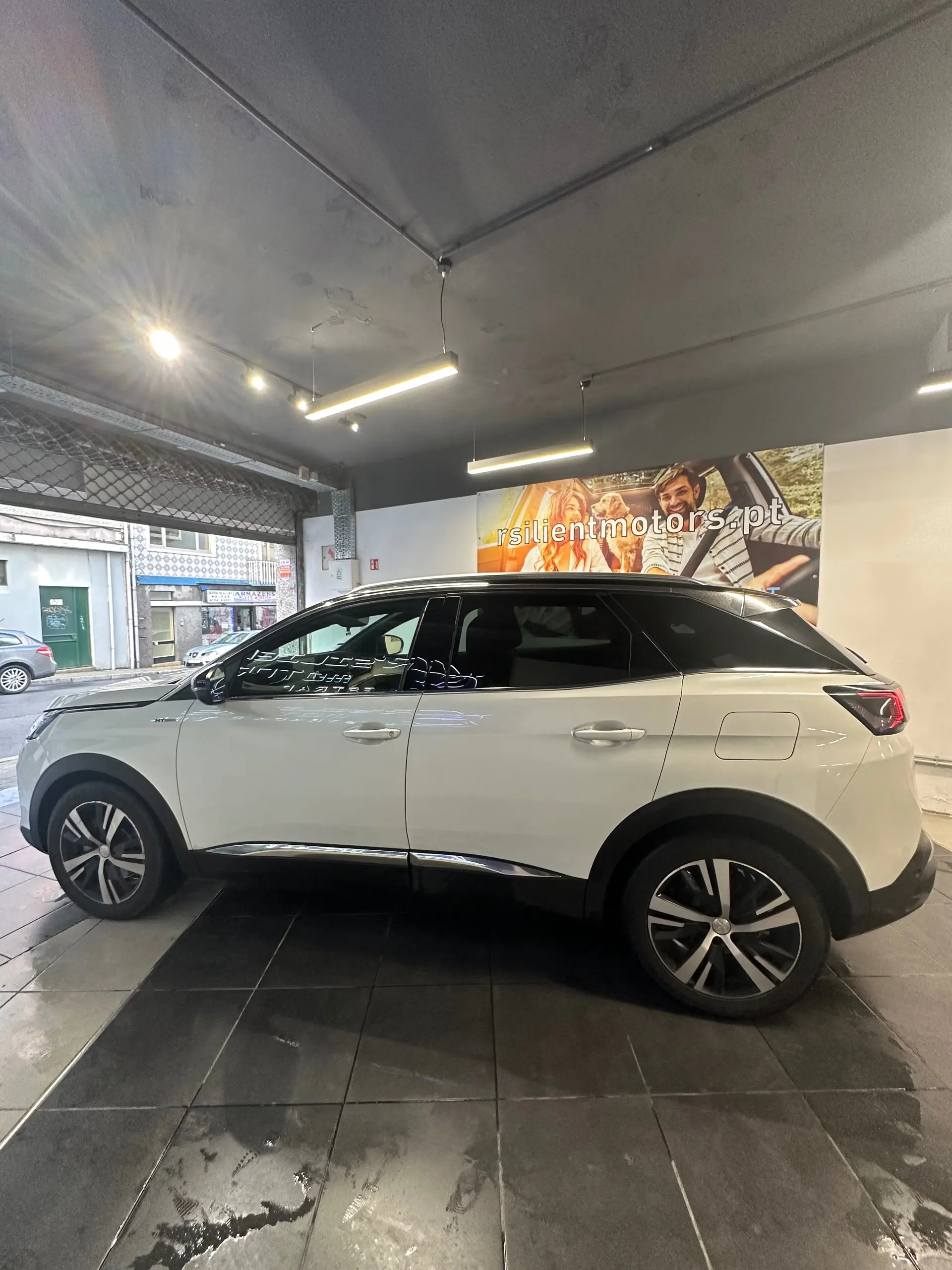 Peugeot 3008 1.6 Hybrid Allure Pack e-EAT8 6
