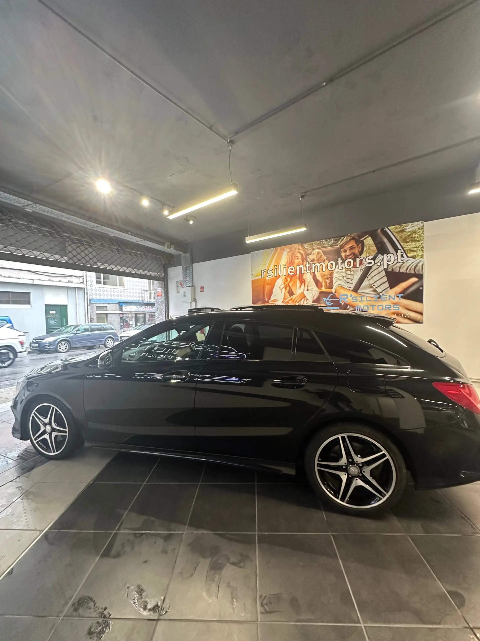 Mercedes-Benz CLA 200 d 7G-DCT AMG Line 10