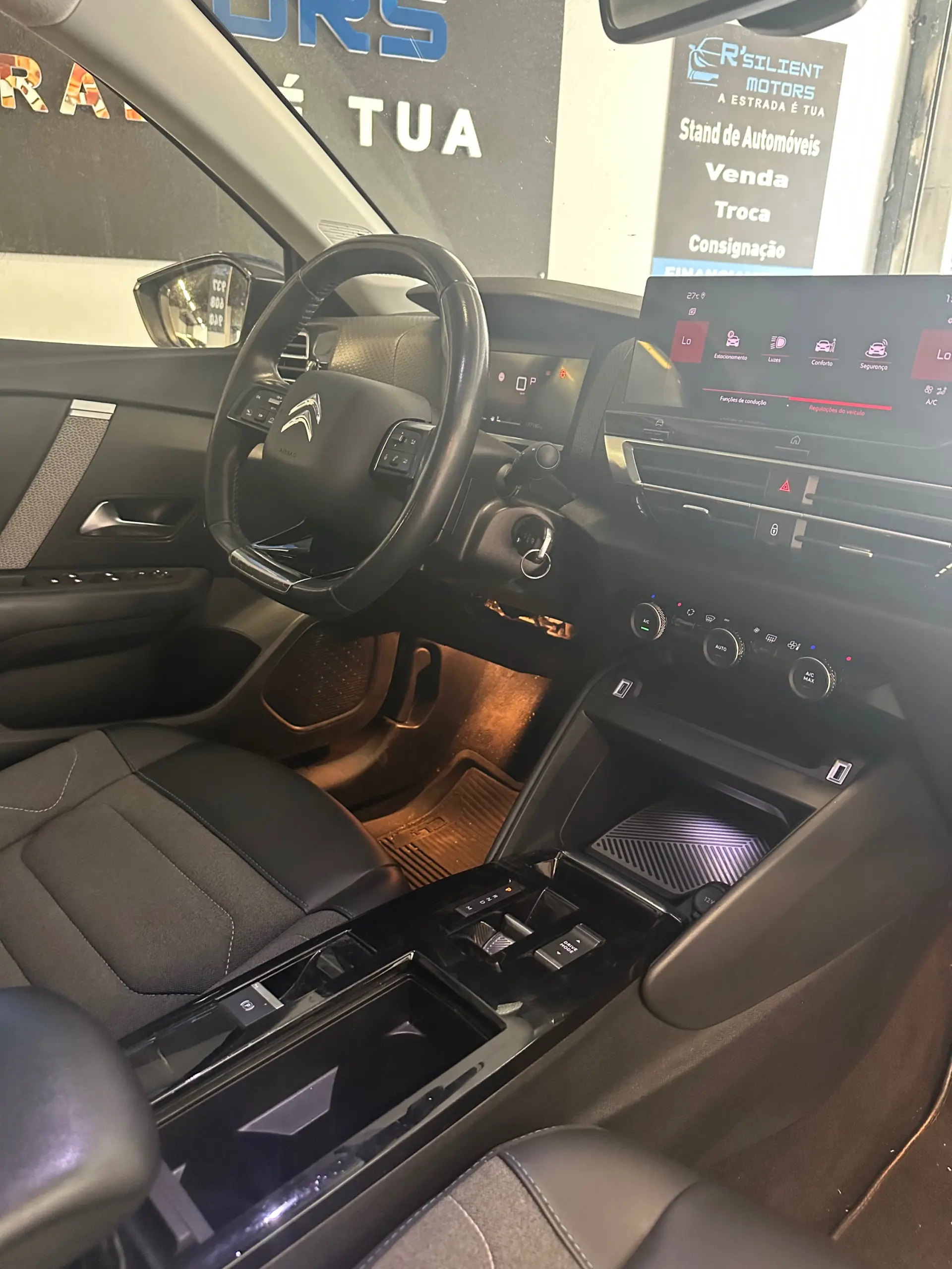 Citroën C4 BlueHDi 130 Stop&Start EAT8 FEEL PACK 11