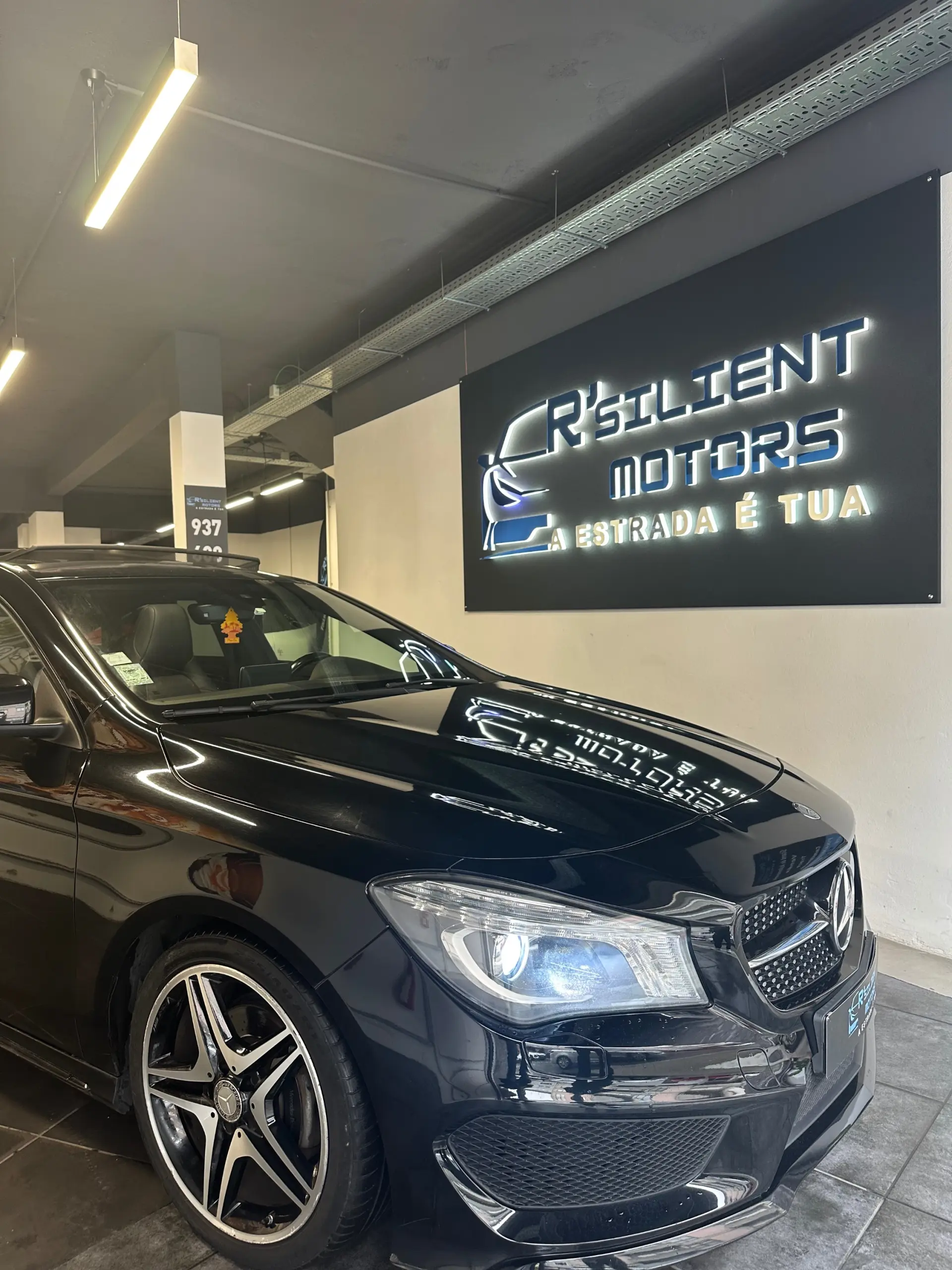 Mercedes-Benz CLA 200 d 7G-DCT AMG Line 3