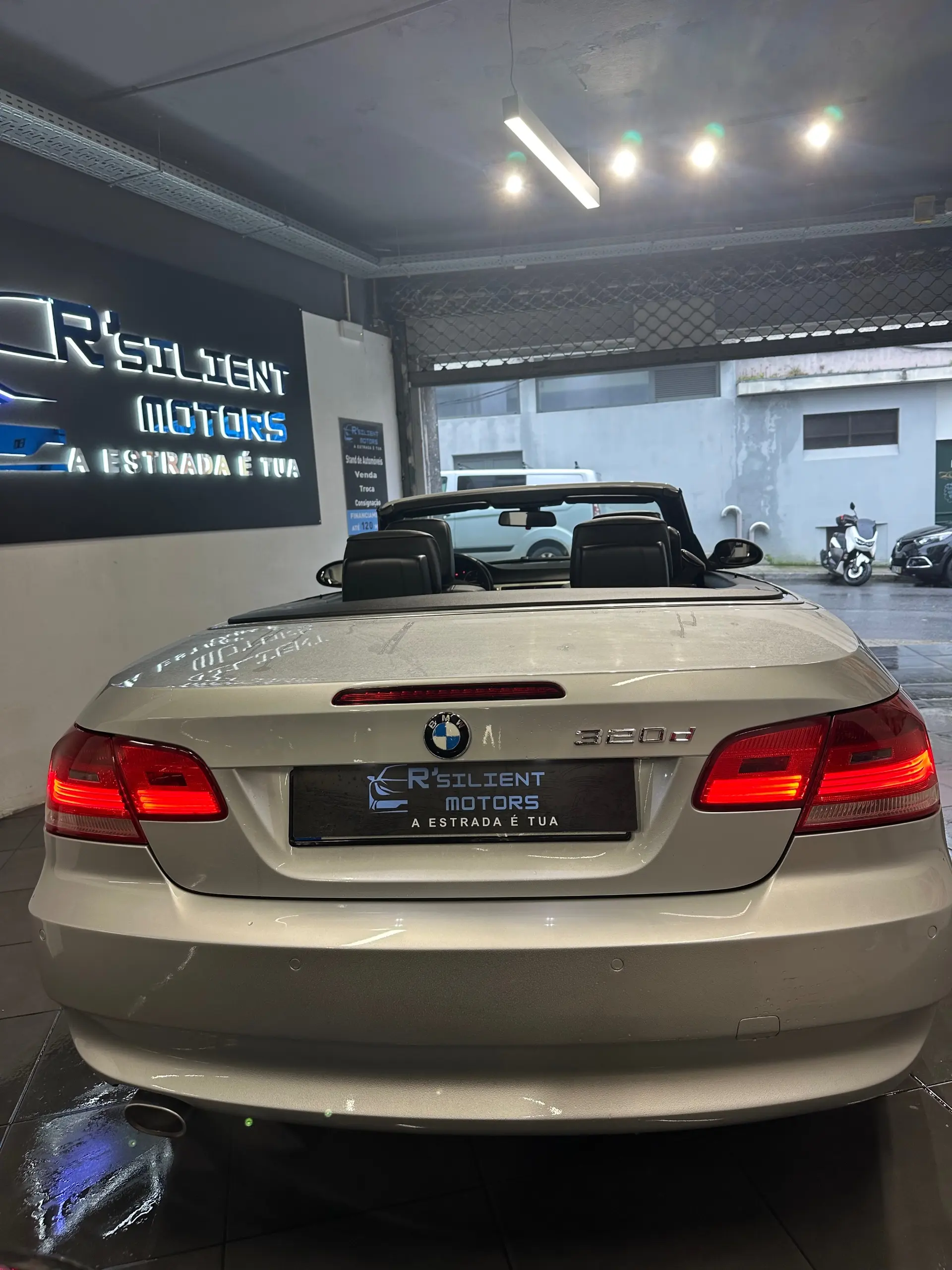 BMW 320 d Cabrio Exclusive Auto 6