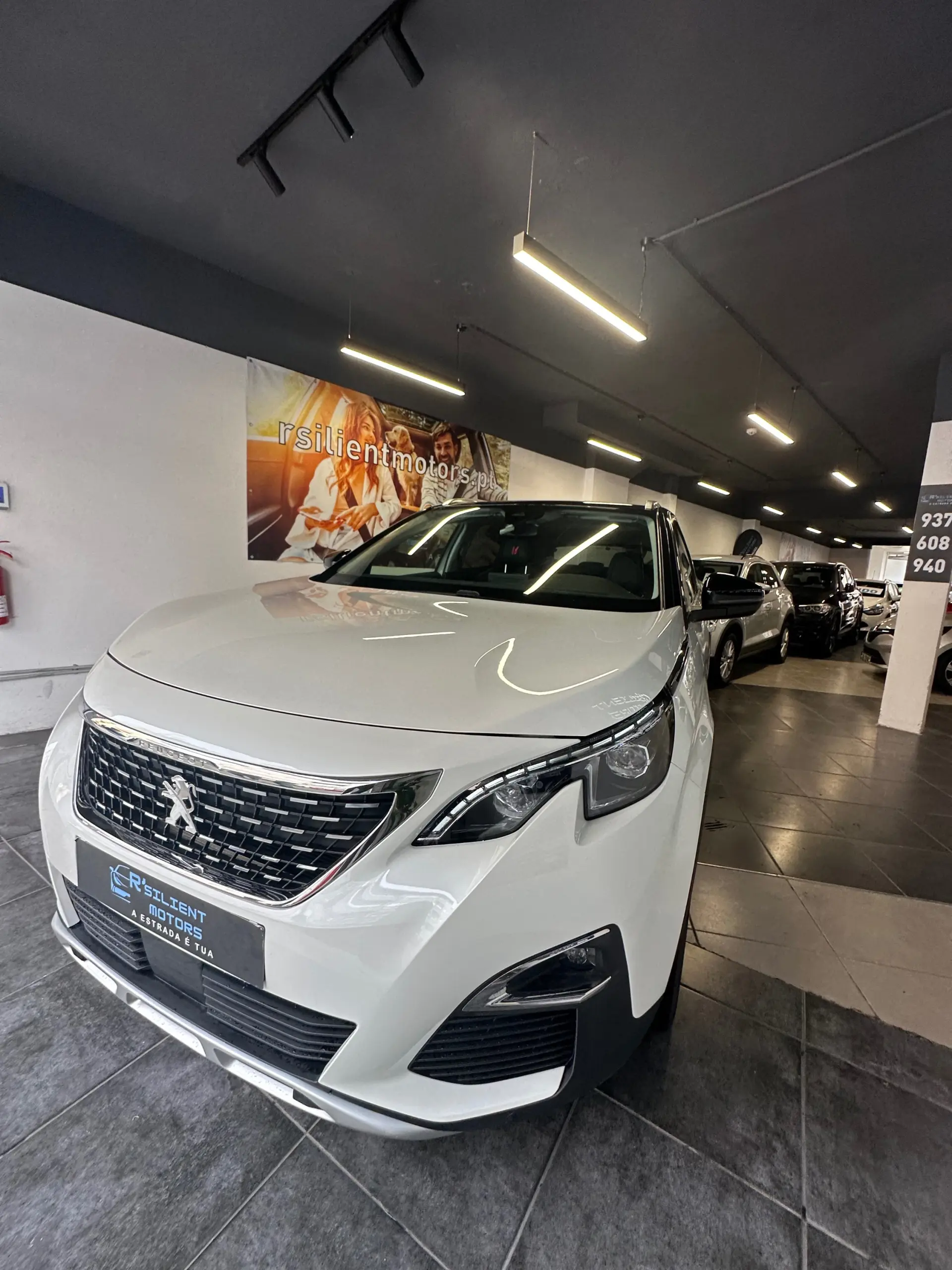 Peugeot 3008 1.6 BlueHDi Allure Grip Control EAT6 4