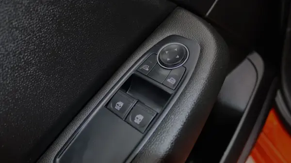 Renault Clio 1.5 Blue dCi Intens 13