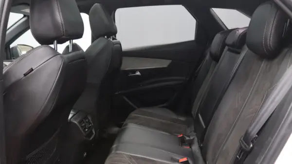 Peugeot 3008 1.5 BlueHDi GT Pack EAT8 25