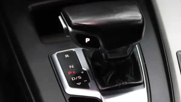 Audi A4 Avant 35 TDI S tronic 14