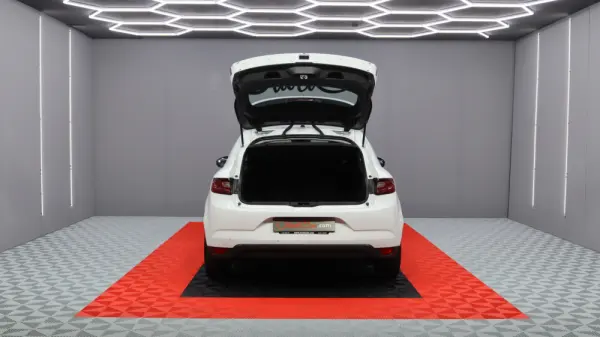 Renault Mégane 1.5 Blue dCi Limited EDC 5