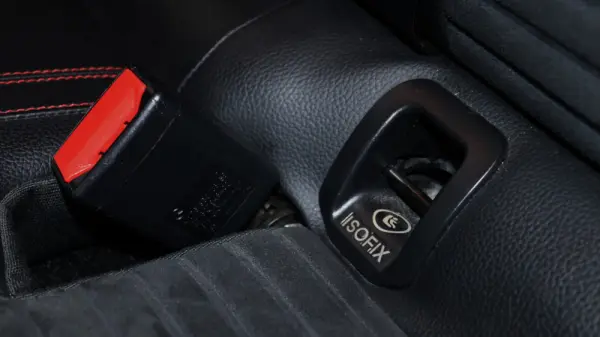 Mercedes-Benz GLA 220 d 4Matic 7G-DCT AMG Line 22