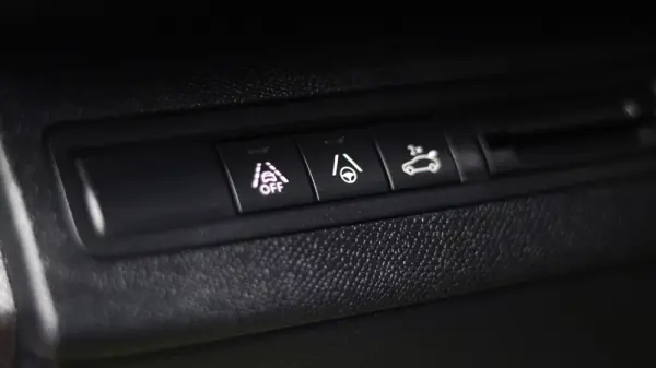 Peugeot 3008 1.5 BlueHDi GT Pack EAT8 17