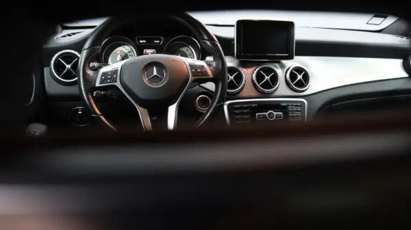 Mercedes-Benz GLA 220 d 4Matic 7G-DCT AMG Line 11