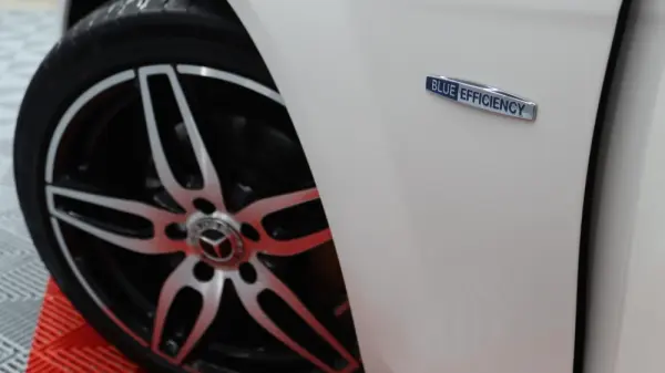 Mercedes-Benz C 250 CDI BE 10