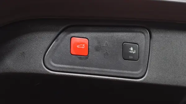 Peugeot 3008 1.5 BlueHDi GT Pack EAT8 27