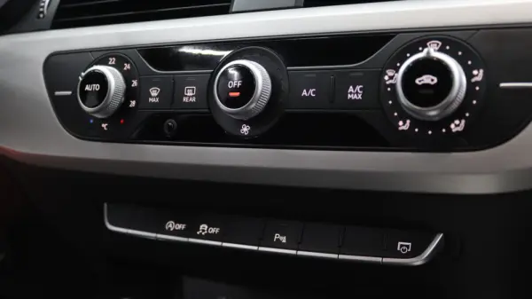 Audi A4 Avant 35 TDI S tronic 15