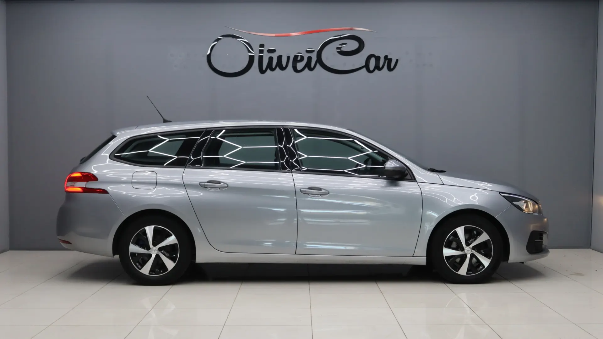 Peugeot 308 SW 1.5 BlueHDI Active 2