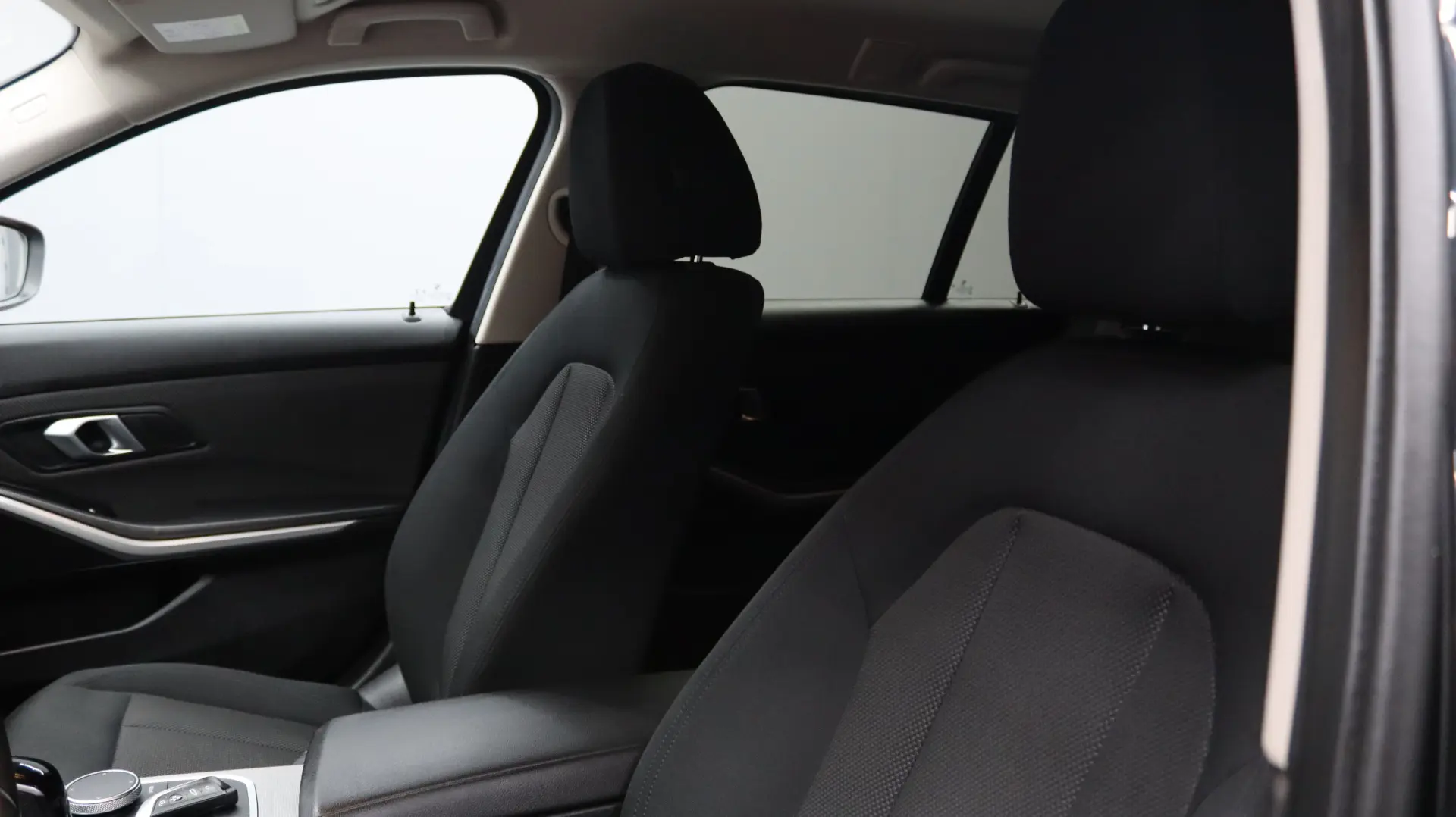 BMW 318 d Auto 18