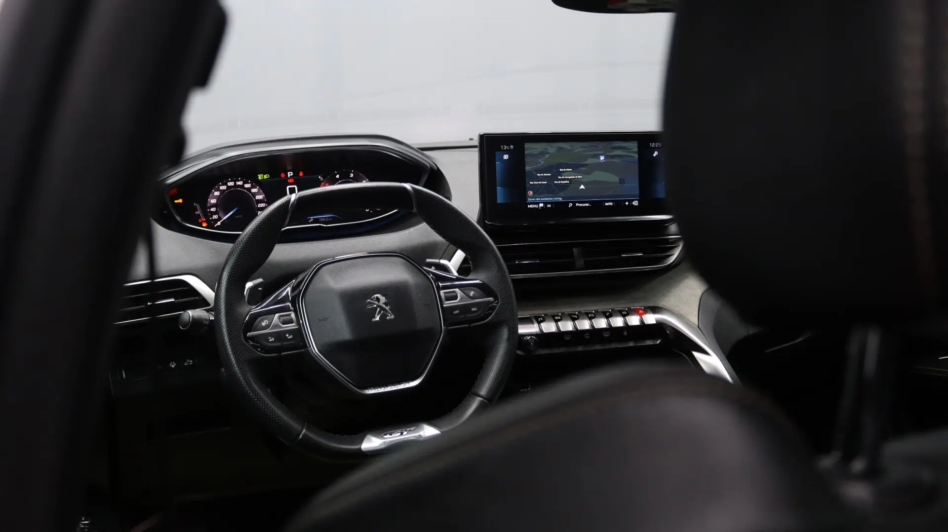 Peugeot 3008 1.5 BlueHDi GT Pack EAT8 11