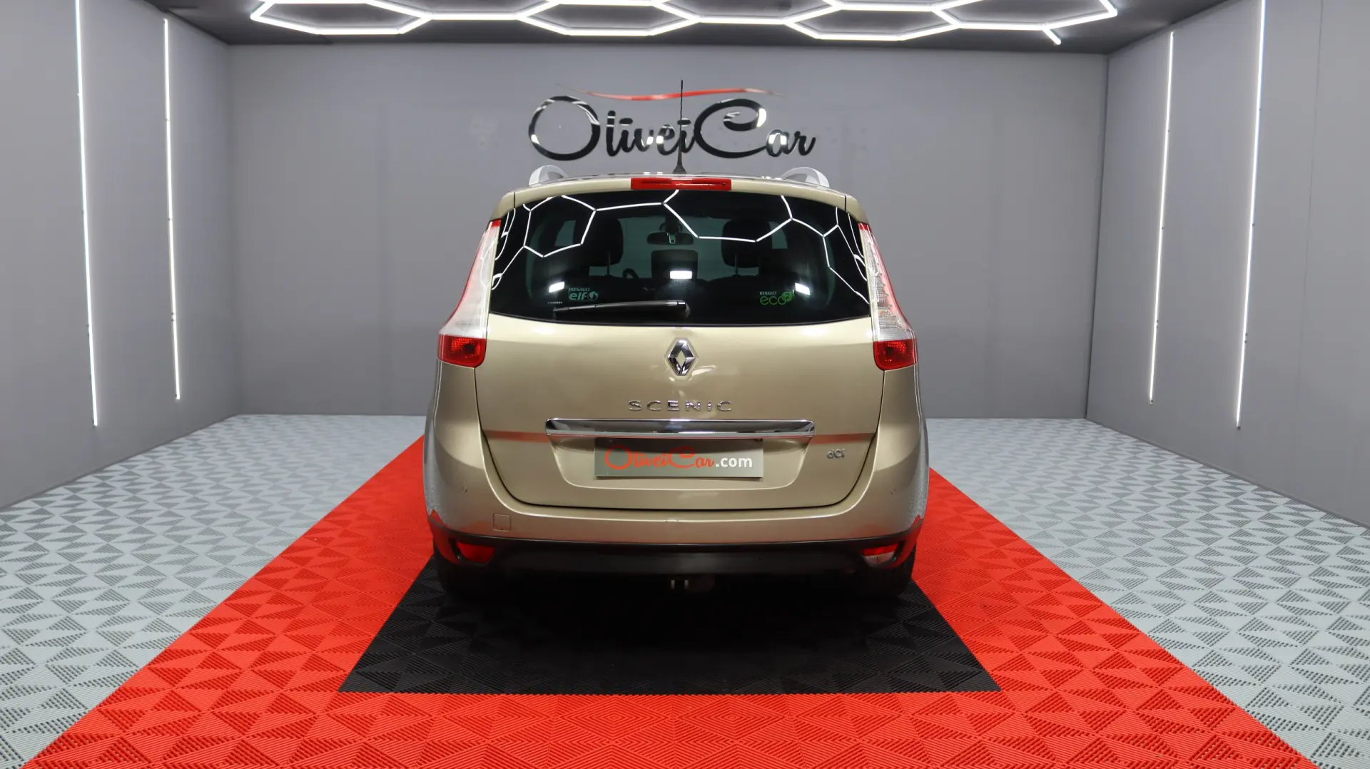 Renault Grand Scénic 1.5 dCi Bose Edition 7L 4