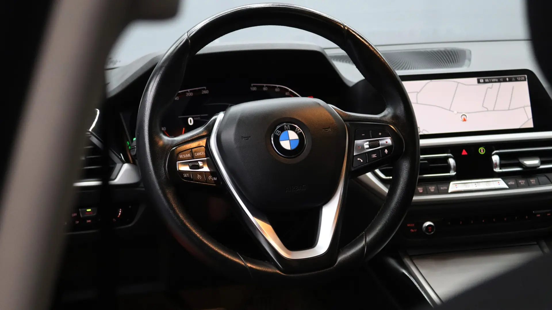 BMW 318 d Auto 12