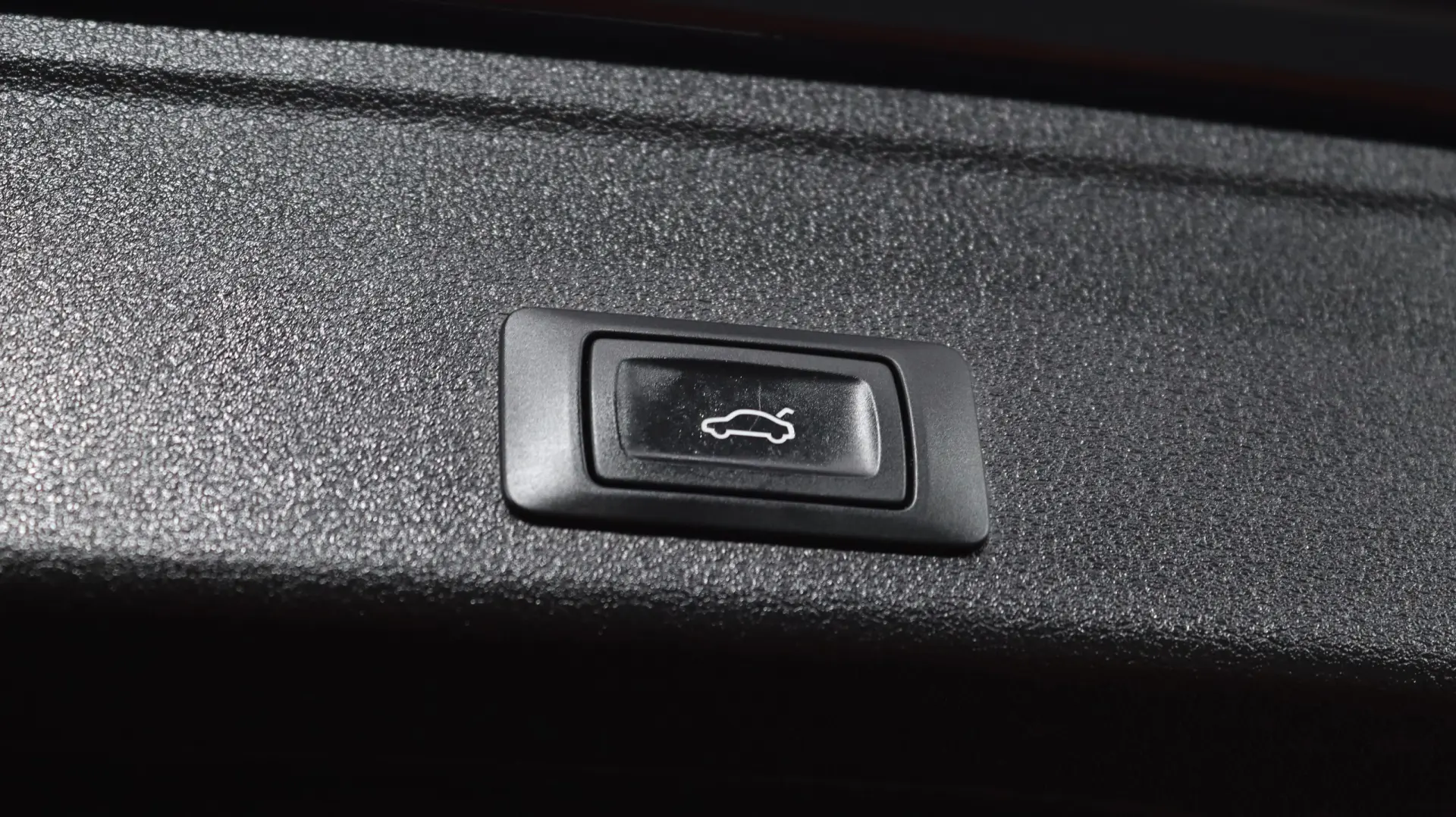 Audi A4 Avant 35 TDI S tronic 11