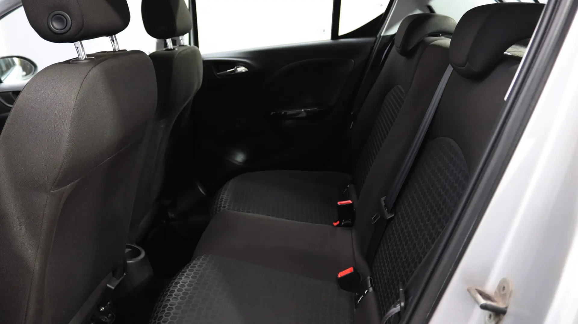 Opel Corsa 1.3 CDTi innovation 17