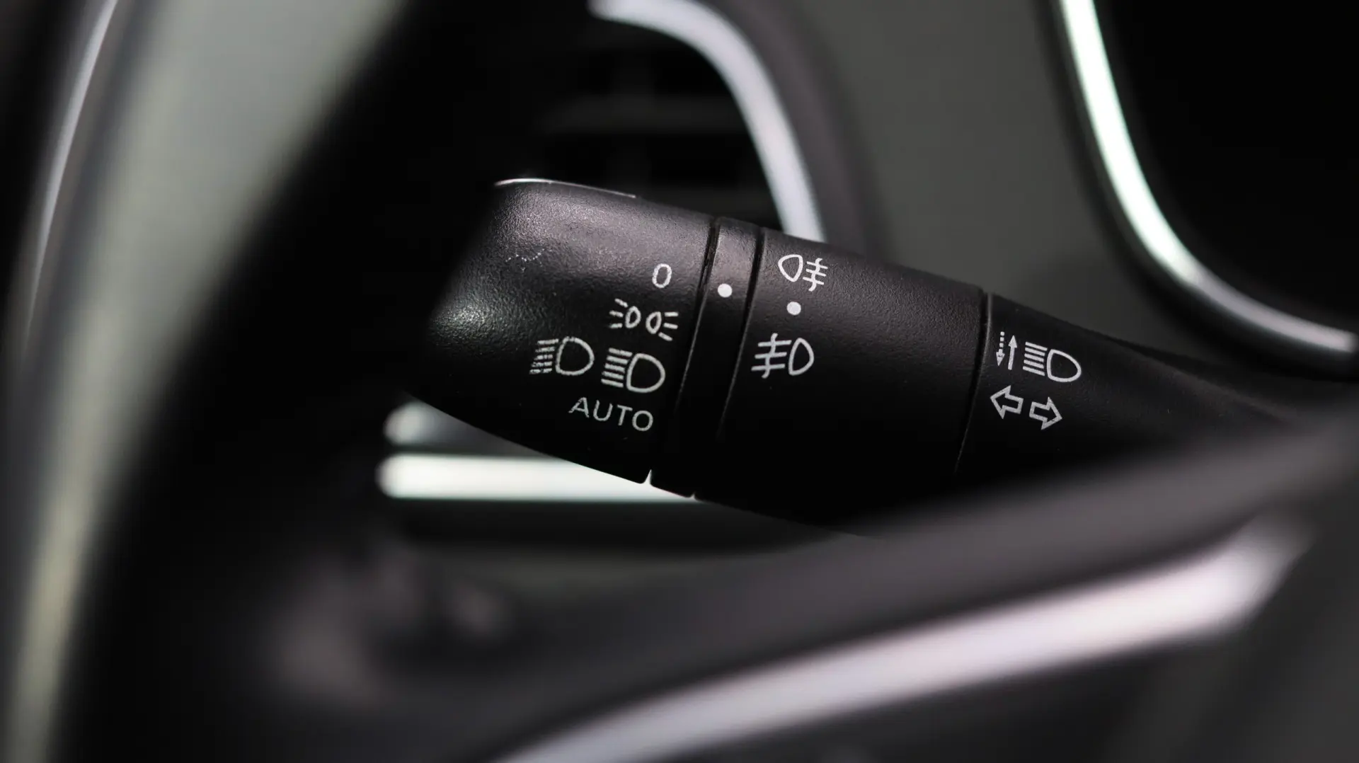 Renault Mégane 1.5 Blue dCi Limited EDC 16