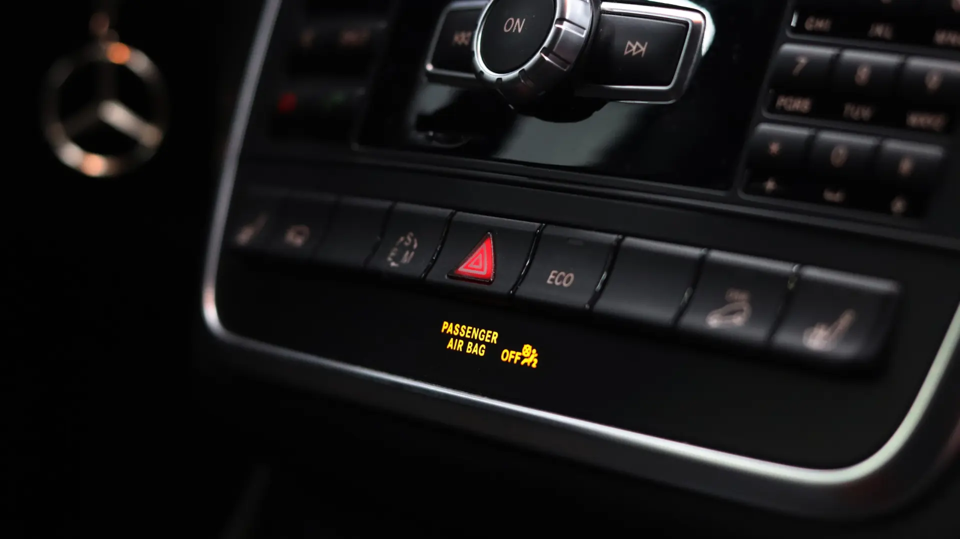 Mercedes-Benz GLA 220 d 4Matic 7G-DCT AMG Line 24