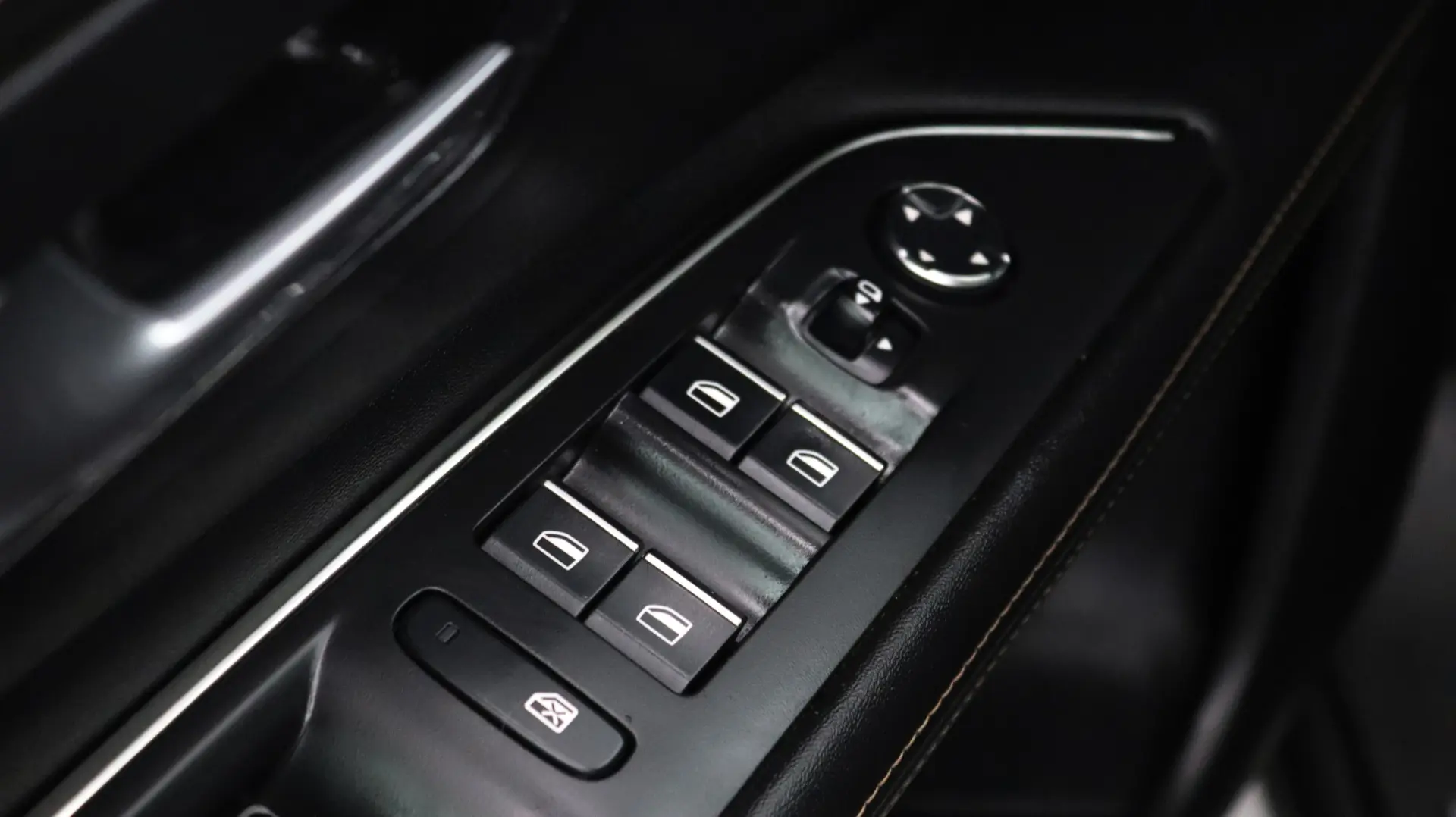 Peugeot 3008 1.5 BlueHDi GT Pack EAT8 21