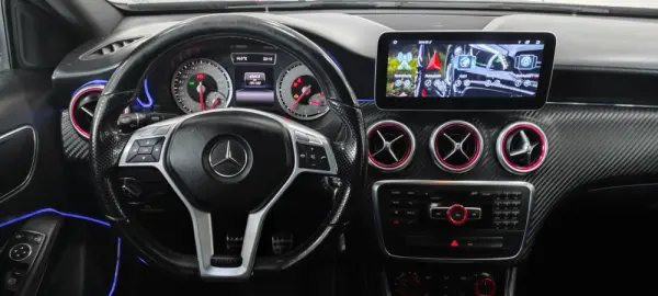 Mercedes-Benz A 180 CDi BE AMG Line 28