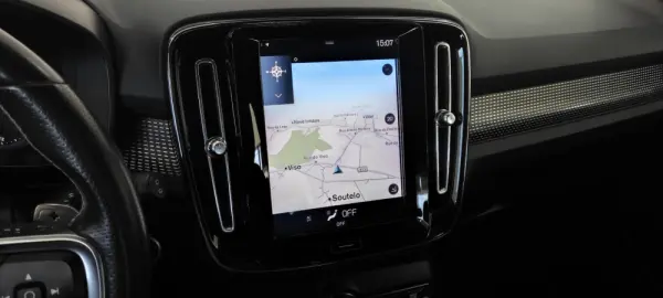 Volvo XC 40 2.0 D3 R-Design Geartronic 27