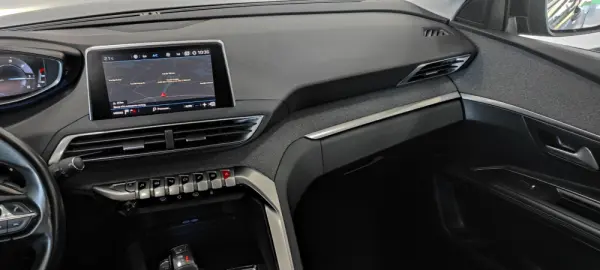 Peugeot 3008 1.6 BlueHDi GT Line EAT6 27