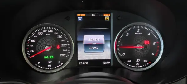 Mercedes-Benz C 220 CDI BE 32