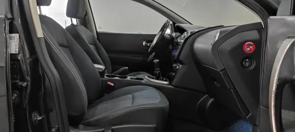 Nissan Qashqai +2 Outro 24