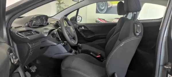 Peugeot 208 PureTech 68 Active 16