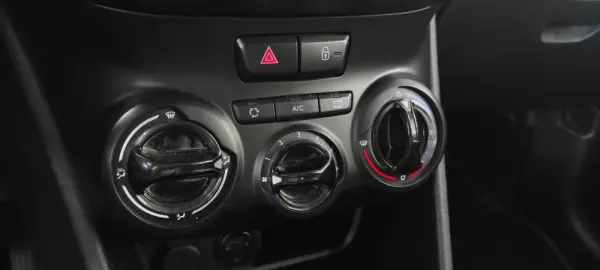 Peugeot 208 PureTech 68 Active 31