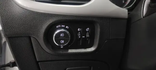 Opel Astra 1.2 Turbo 33