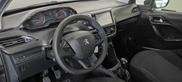 Peugeot 208 PureTech 68 Active 17