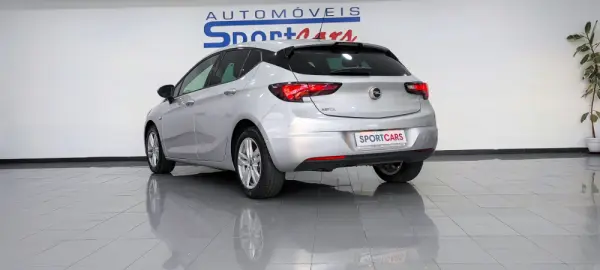 Opel Astra 1.2 Turbo 14