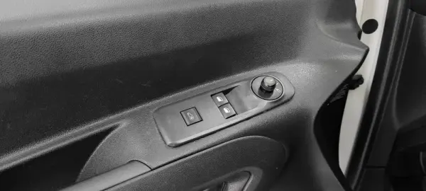 Citroën Berlingo 1.6 BlueHDi Feel 27