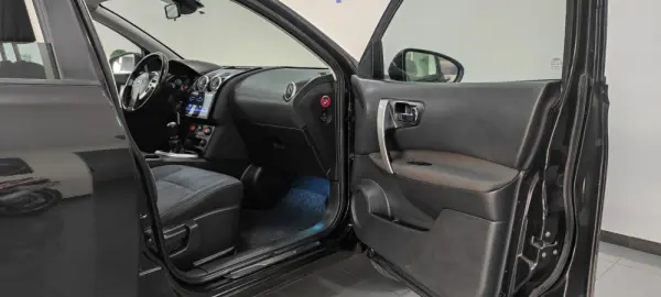 Nissan Qashqai +2 Outro 23