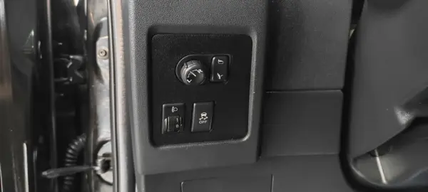 Nissan Qashqai +2 Outro 37