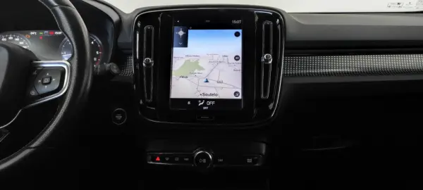 Volvo XC 40 2.0 D3 R-Design Geartronic 26