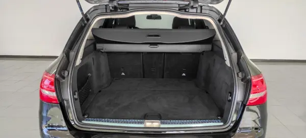 Mercedes-Benz C 220 (BlueTEC) d Station 7G-TRONIC Avantgarde 18