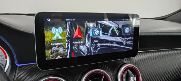 Mercedes-Benz A 180 CDi BE AMG Line 31