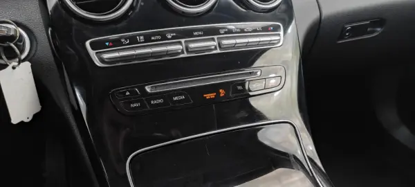 Mercedes-Benz C 220 (BlueTEC) d Station 7G-TRONIC Avantgarde 38