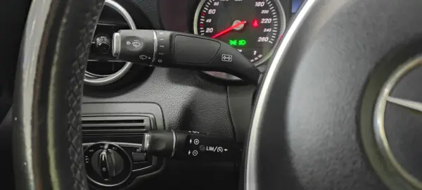 Mercedes-Benz C 220 CDI BE 34