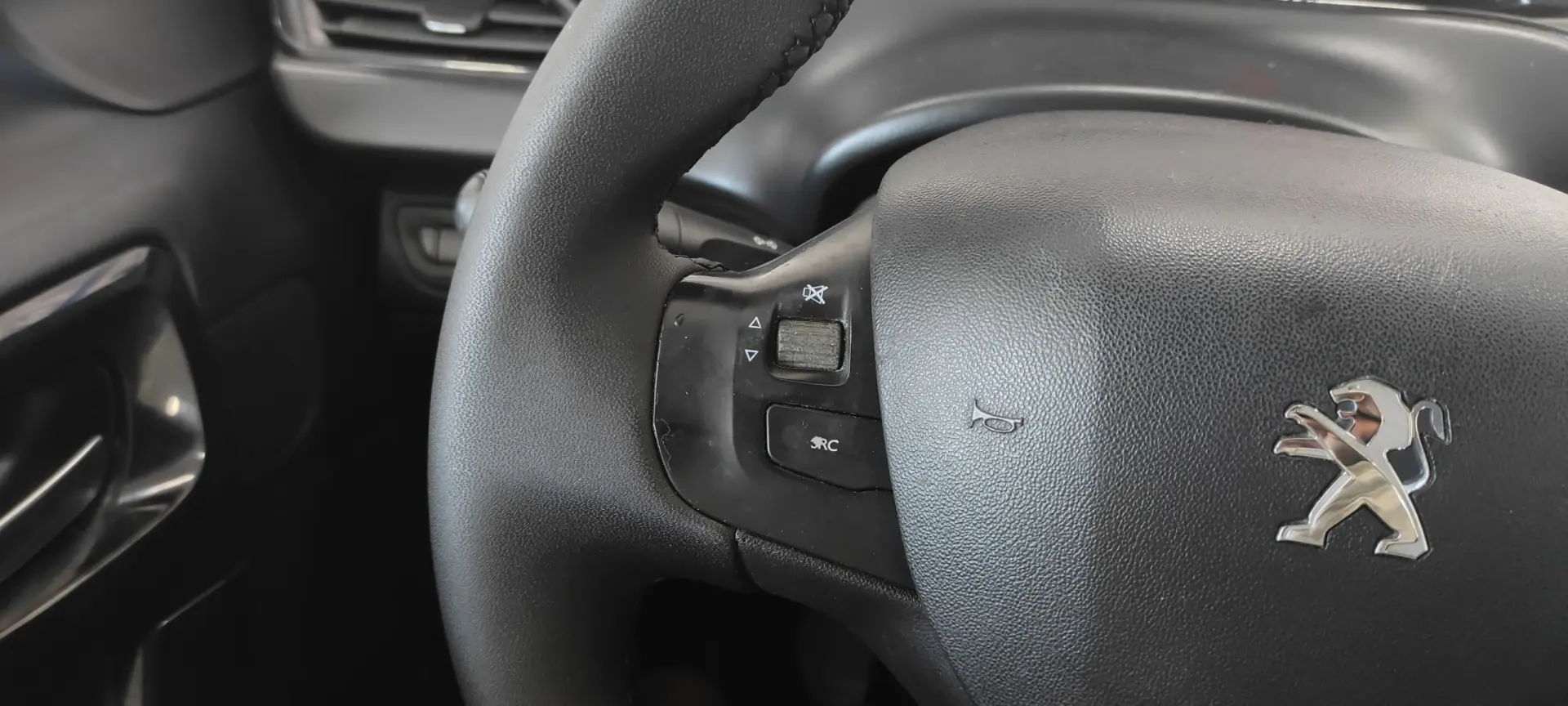 Peugeot 208 PureTech 68 Active 35