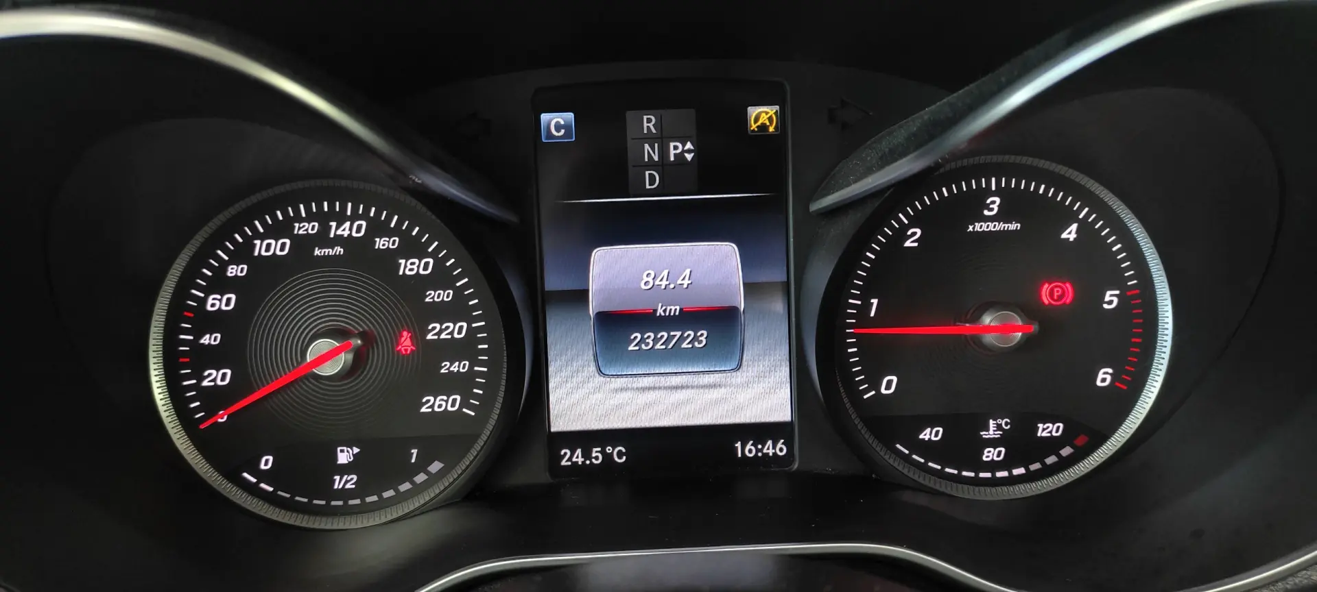 Mercedes-Benz C 220 (BlueTEC) d Station 7G-TRONIC Avantgarde 33