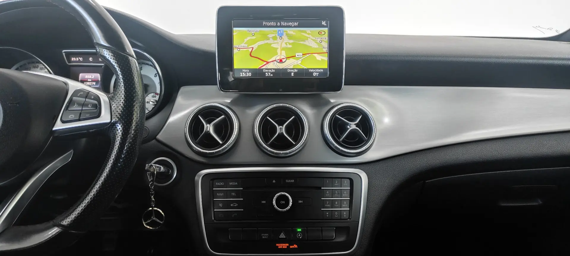 Mercedes-Benz CLA 180 d Shooting Brake AMG Line 28